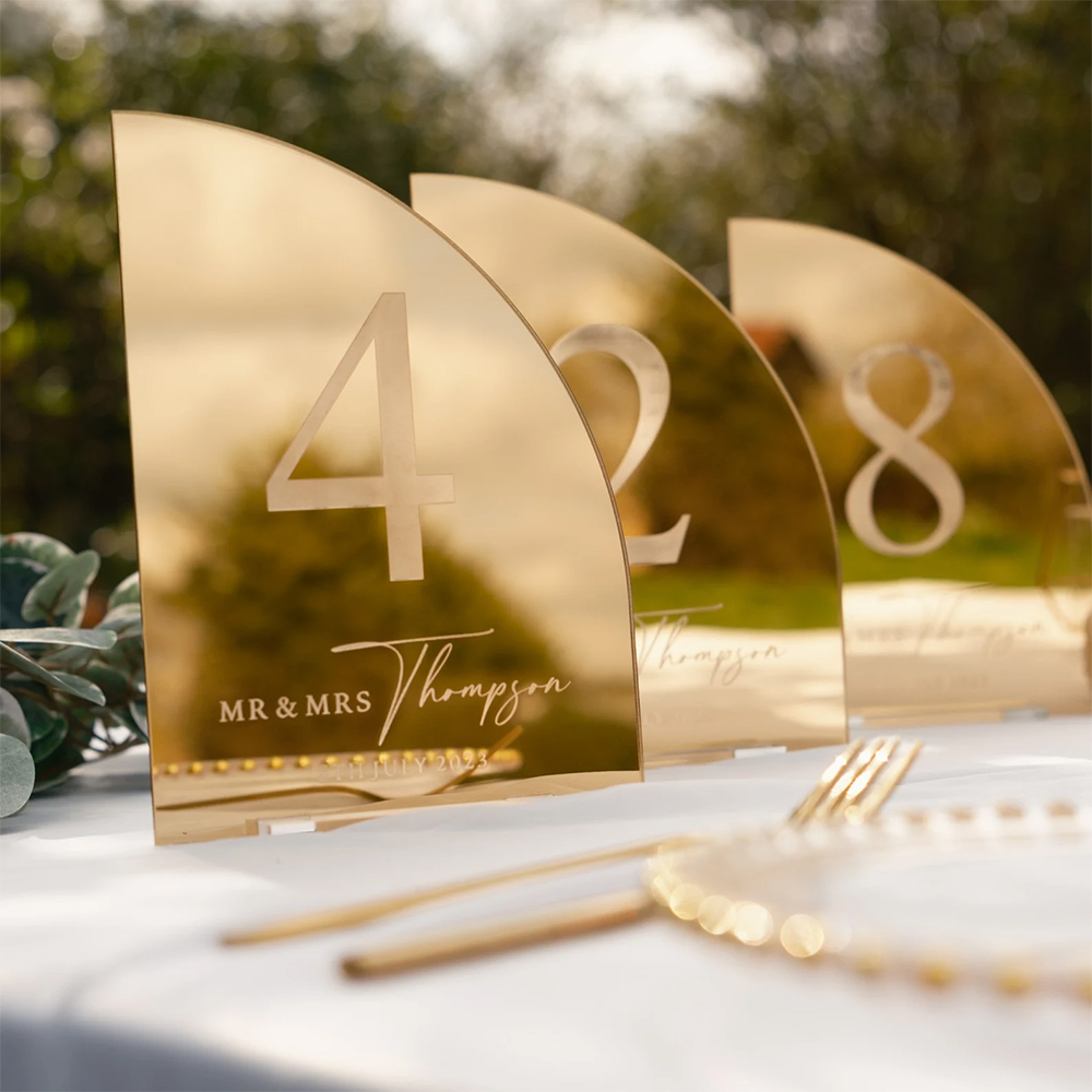 Персонализированная свадебная  – обзор и цена Table Number Gold